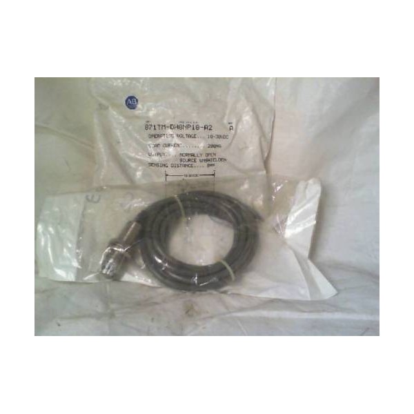 871TM-DH8NP18-H2 PROXIMITY SENSOR **New in Factory Packaging**