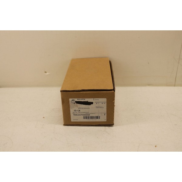 700S-DCP440DZ24 Safety Control Relay