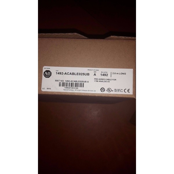 1492-ACABLE025UB /A Pre-wired Cable 2.5m Allen Bradley