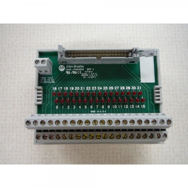1746-NIO4V Series A SLC 500 Analog Combination New 1746-NIO4V/A