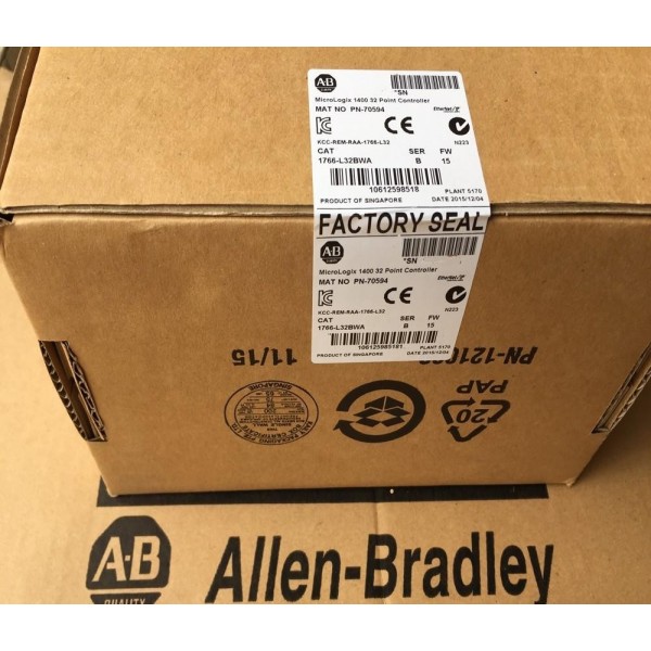 MicroLogix 1400 32 Point Controller 1766-L32BWA