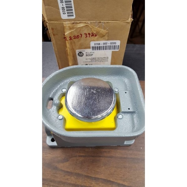 ALLEN BRADLEY 1769-OV16