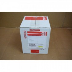 T3S225DW ABB NEW In Box 225A Circuit Breaker 1SDA053599R1 SACE TMAX T3 S-D 225