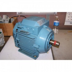 1.7 KW 3 PHASE AC MOTOR 480 VOLT 845 RPM M2AA 112 M-B 3GAA114001-ASB