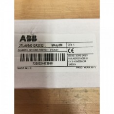 2TLA050013R2032 MKEY8M GUARD LOCKING SWITCH D CAST