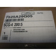 CURRENT TRANSFORMER 7525A29G05 SCG-4 200:5