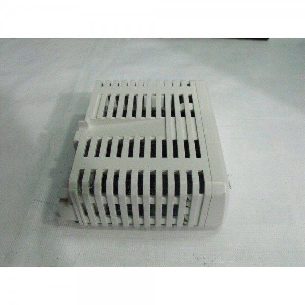 New ABB 3BSE008516R1 AI810 AA G3 Analog input module AA S800 I/O series