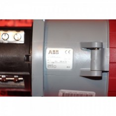 3125RU6W 125A Socket Outlet, Panel Mount 380-415VAC 3P+E New