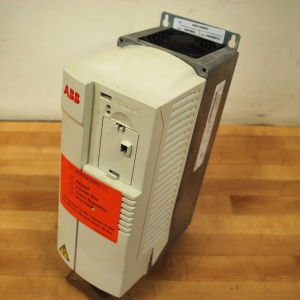 ACS401600632 AC Drive 480VAC 7.5HP NEMA 1 With HIM Keypad