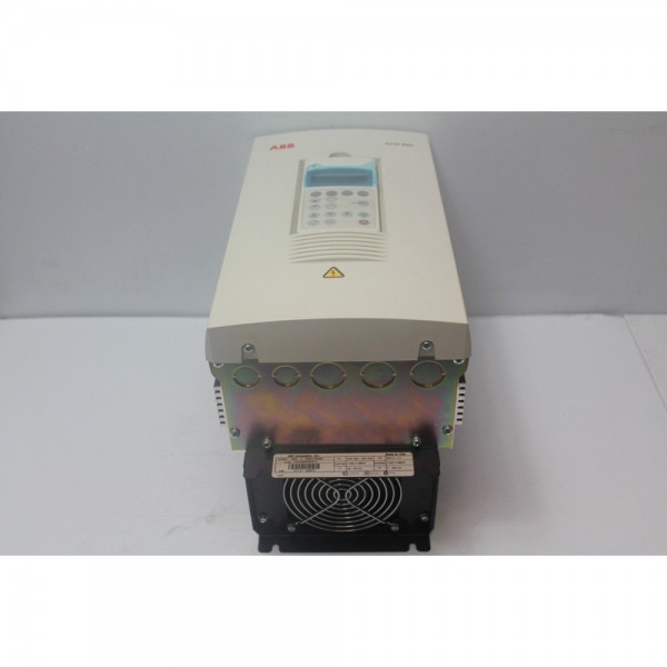 ABB ACS601-0006-4-000B1200801 5HP 3PH 380 - 500 VAC AC Drive New