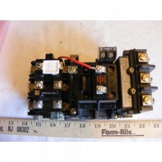 Allen Bradley 509-B0D Series B NEMA 1 FULL VOLTAGE NON-REVERSING STARTER New