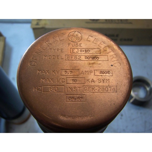 CURRENT LIMITING FUSE