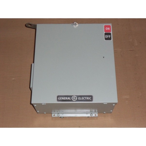 GE DE DE364R 200 AMP 600V FUSIBLE BUS PLUG de324r 240v