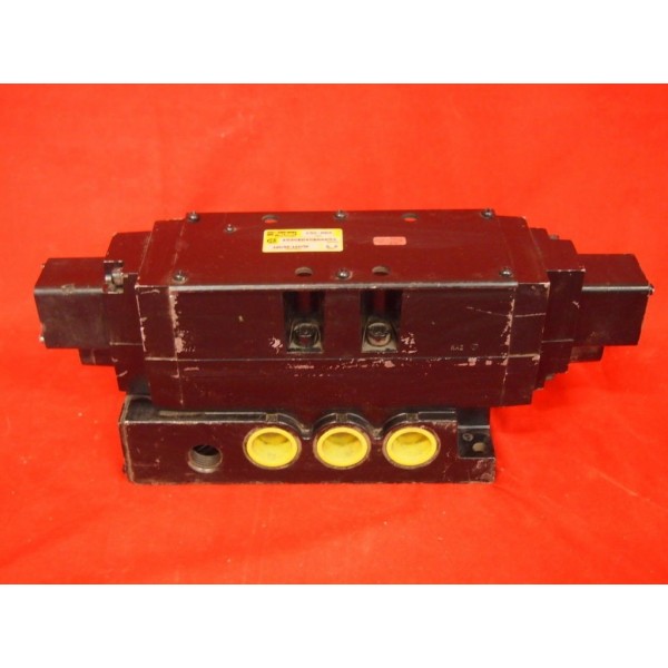 PNEUMATIC 4530 SERIES VALVE 4530BD40BAAA53 150PSI MAX (1A4)