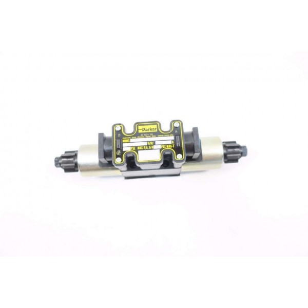D1VW1CVYCHS4XB072 DIRECTIONAL CONTROL HYDRAULIC VALVE D576415