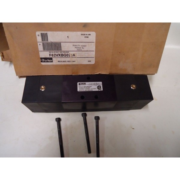 F62VXBG023A VALVE SOLENOID COIL 4 WAY 2 POSITION W/ PARKER P2E-HS31F