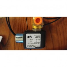 7121KBN2NF00N0C111C2 24VDC SOLENOID VALVE Qty (4)