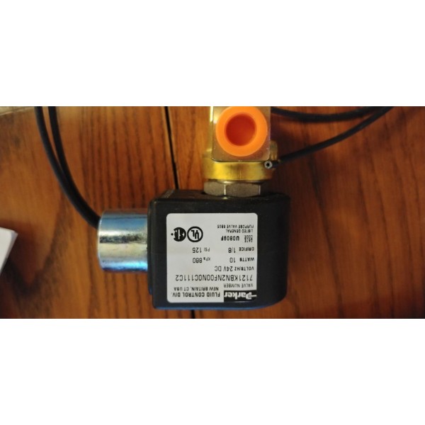 7121KBN2NF00N0C111C2 24VDC SOLENOID VALVE Qty (4)