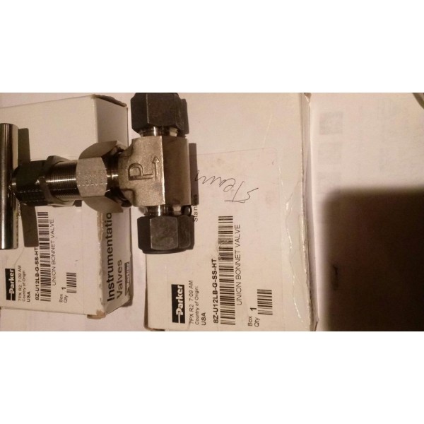 8Z-U12LB-G-SS-HT Union Bonnet Valve 1/2 CPI Grafoil Pack SS
