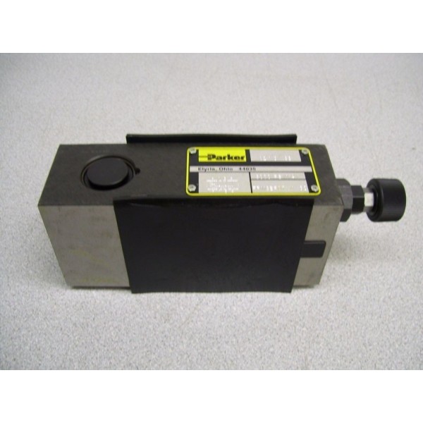 MX-362 PARKER PRM3BP07KN 32 REDUCING VALVE