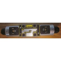 24 VDC Tandem Hydraulic Directional Valve D1VW009CNJW