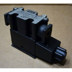 4-Way Valve D1VW20HVY70 - 120V Coil - Max 5000PSI