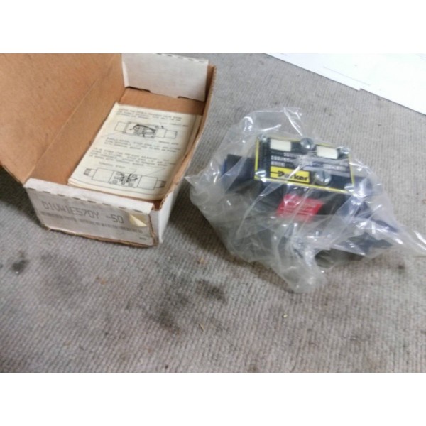 Hydraulic Valve D1VW1E570Y 50