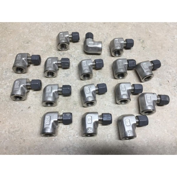 Lot of (16) SS 90 Degree Parker 1/4 tube x 1/2" FPT Tube Fitting"