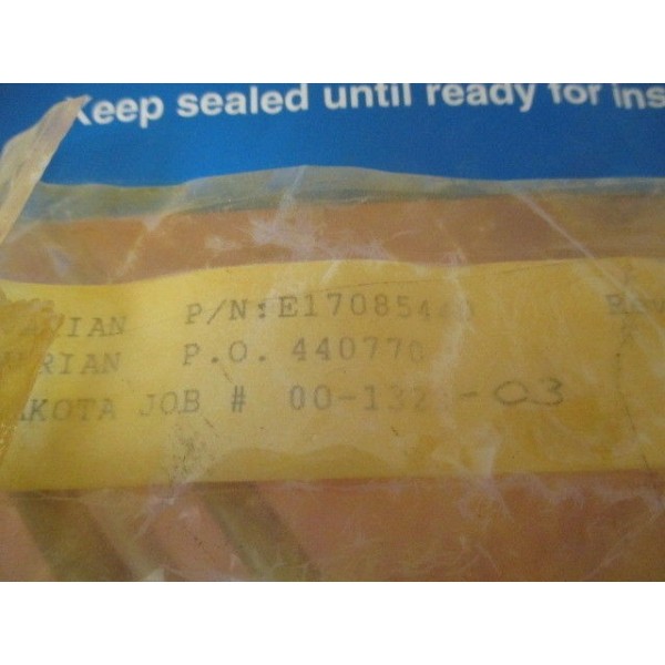 VARIAN E17085430, Parker 43800232 veriflo valve 100320, 928MAOPSTS1.75