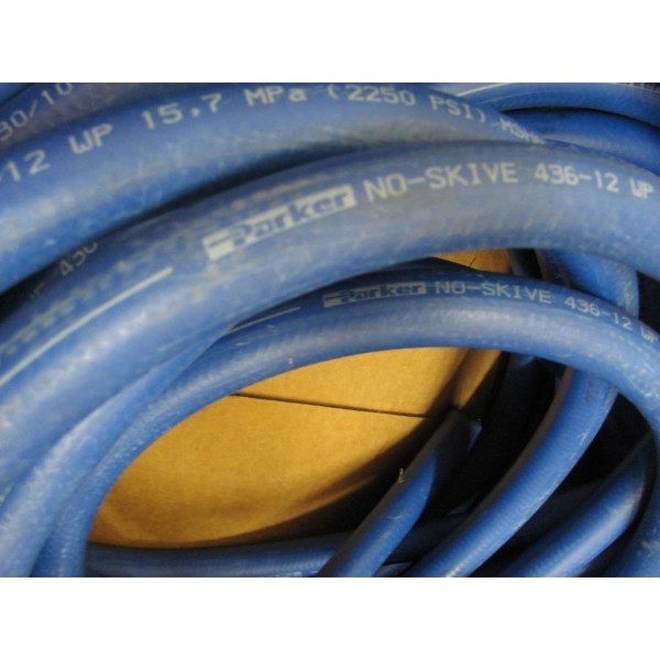75 feet of PARKER 436-12 BLU-RL NO SKIVE HOSE 3/4  19MM I.D. 2250 PSI"