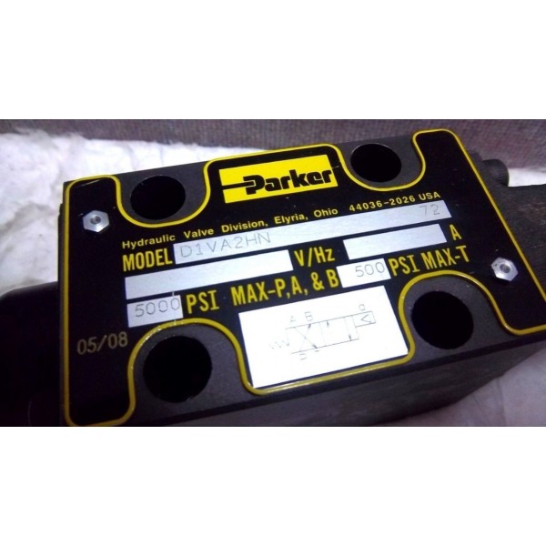 INDUSTRIAL DIRECTIONAL CONTROL VALVE D1VA2HN NEW-NO BOX D1VA2HN