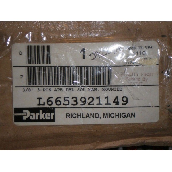 Pneumatic Valve 24 VDC, 3/8, 3 Pos., Air Control"