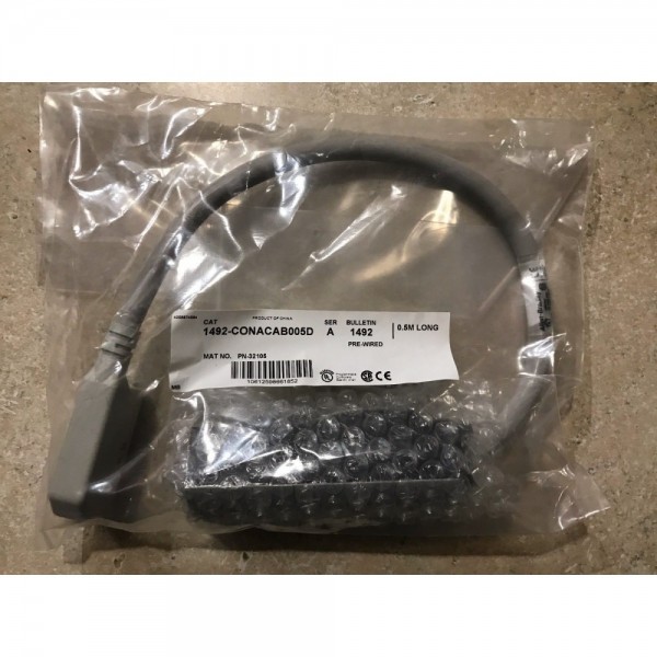 1492-CONACAB005D Pre-Wired Module Cable, 0.5M Long