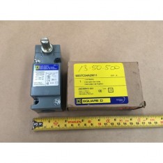 Square D Schneider Electric 9007C54A2M11 Limit Switch