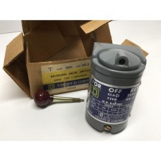 Square D 2601 AG-3 Reversing Drum Lever Switch 3-Pole, 1HP, 115/230VAC