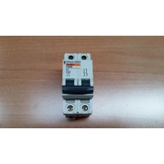 MERLIN GERIN 24916 INT. AUT. C60H 2P 4A CURVE C