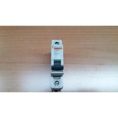 SCHNEIDER MERLIN GERIN 24247 SWITCH AUTOMATIC C60N 1P 50A CURVE C