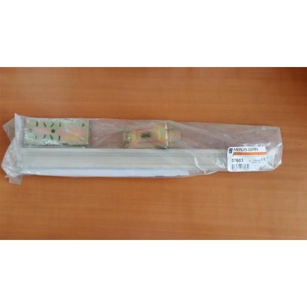 SCHNEIDER MERLIN GERIN 07603 MULTIFIX + SUPPORT CABINET P