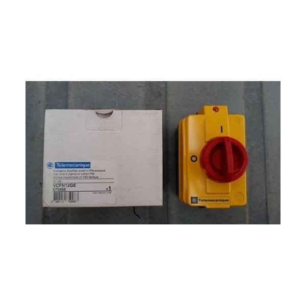 SCHNEIDER VCFN12GE SWITCH BOX IP55 3X12A EMERGENCY STOP MAIN SWITCH
