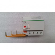 SCHNEIDER 18570 earth leakage add-on block Vigi C120 4P 125A 300mA AC block dif