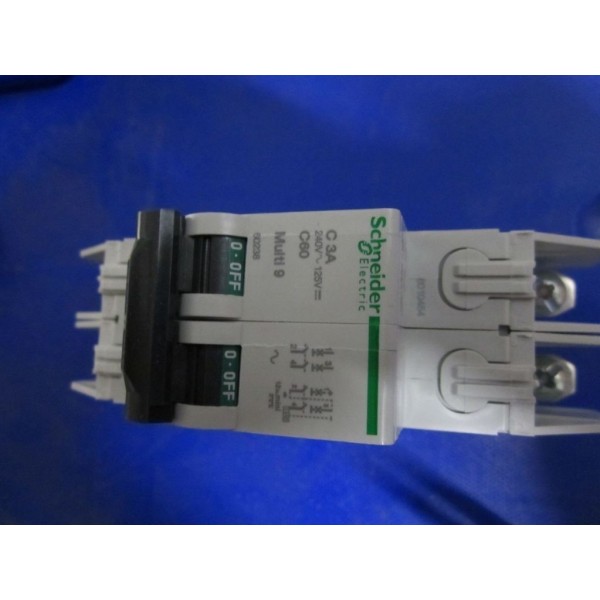 60238 C60N CIRCUIT BREAKER, LUG 2 POLE 3A