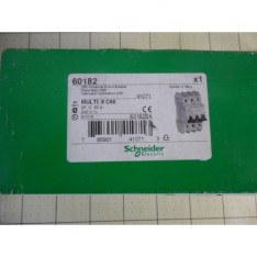 60182 Circuit Breaker, Lug, C60N, 3Pole, 30A