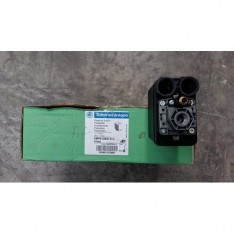 XMPE12B2131C pressure sensor XMP 12 bar G 1/4 female 2 NC ON/OFF knob