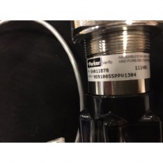 SST Bottle Pressure Regulator with gauges and pressure transmitter