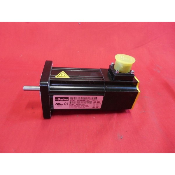 MPM662BSF7G1N *NEW IN BOX* SERVO MOTOR REV A .12KW/.16HP 2500 RPM (2D2)