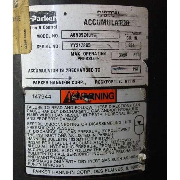 A6N0924D1K Piston Accumulator. Capacity CU. In.-924, Pressure-3000 PSI