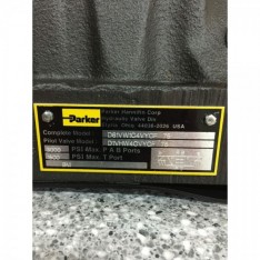 HYDRAULIC DIRECTIONAL VALVE