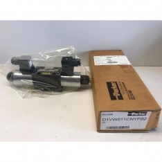 HYDRAULIC DIRECTIONAL CONTROL VALVE