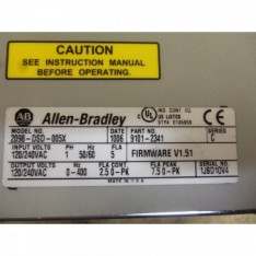 ALLEN BRADLEY 2098-DSD-005X SERIES C SERVO DRIVE *NEW IN BOX*
