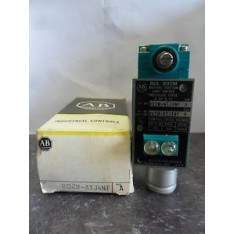 ALLEN BRADLEY 802M-ATJ4NF (Surplus New In factory packaging)